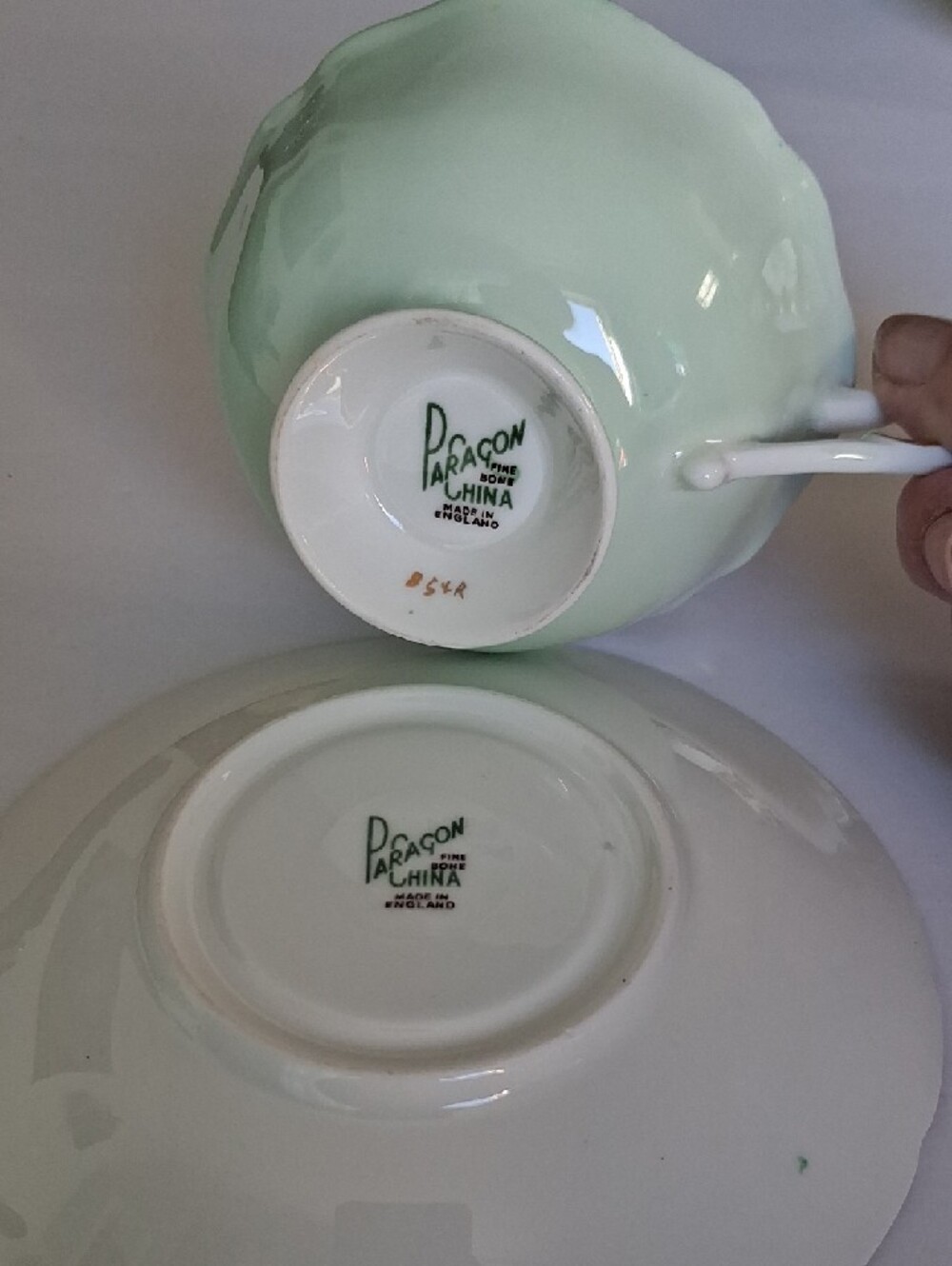 PARAGON Mint Green Floral Bone China Teacup and Saucer with Gold Trim - Picture 3 of 4